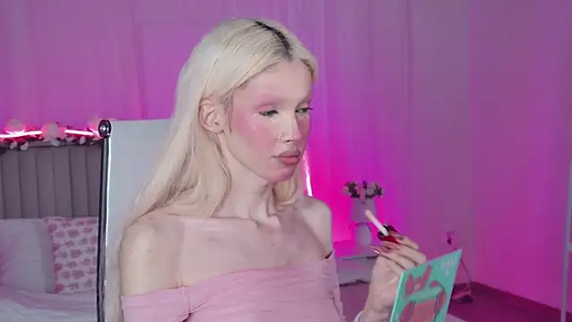 Snapshot of PamelamyDreamys chatting on 06/01/26, 10:00 PamelamyDreamys online show from 06/01/26, 10:00