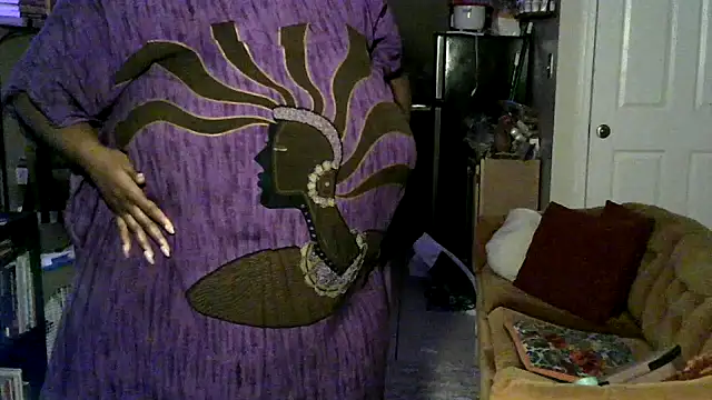 Snapshot of BigKittyRaven chatting on 12/07/24, 02:42 BigKittyRaven online show from 12/07/24, 02:42