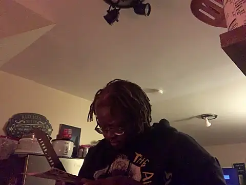 Snapshot of BigKittyRaven chatting on 12/09/24, 10:41 BigKittyRaven online show from 12/09/24, 10:41