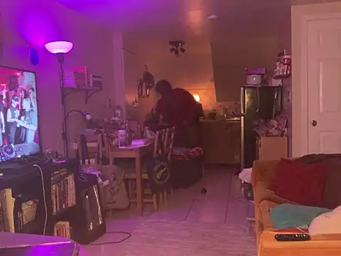 Snapshot of BigKittyRaven chatting on 12/11/24, 02:09 BigKittyRaven online show from 12/11/24, 02:09