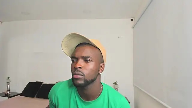 Dylan Taylor online show from 03/05/25, 03:29