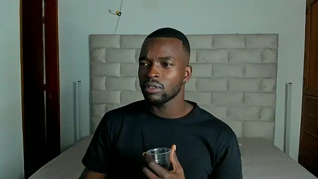 Dylan Taylor online show from 02/21/26, 03:51