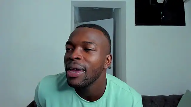 Snapshot of Dylan_Taylor chatting on 06/02/26, 12:07 Dylan Taylor online show from 06/02/26, 12:07