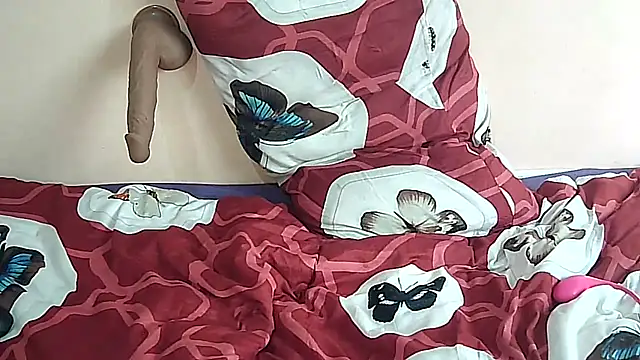 Snapshot of SexyEbonyPlaygirl chatting on 01/17/25, 01:56 SexyEbonyPlaygirl online show from 01/17/25, 01:56