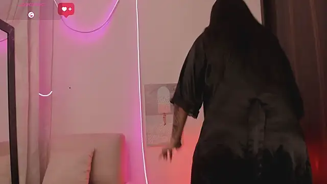 Maryann jones online show from 01/22/25, 02:03