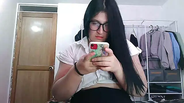 Snapshot of kami_lexy chatting on 11/09/25, 03:10 kami lexy online show from 11/09/25, 03:10