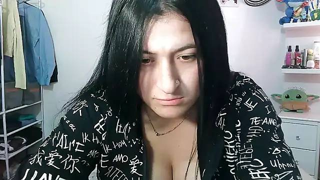 Snapshot of kami_lexy chatting on 11/15/25, 08:27 kami lexy online show from 11/15/25, 08:27