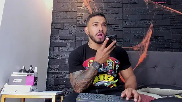 bruno miller  online show from 10/26/25, 08:15