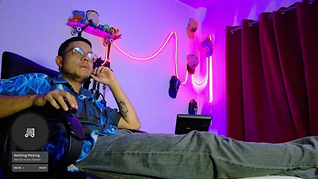 Nymphobuddies online show from 03/16/25, 12:01