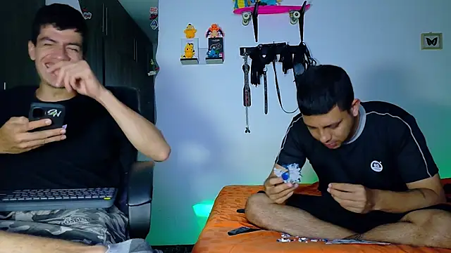 Nymphobuddies online show from 09/19/25, 03:19