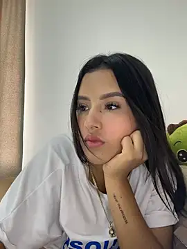  AmberSmithh online show from 01/02/25, 12:13