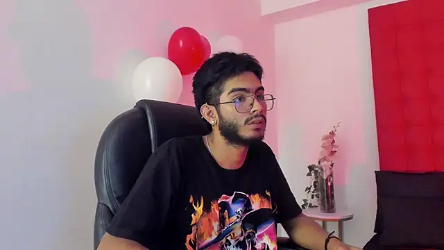 orion perla online show from 02/14/25, 03:43