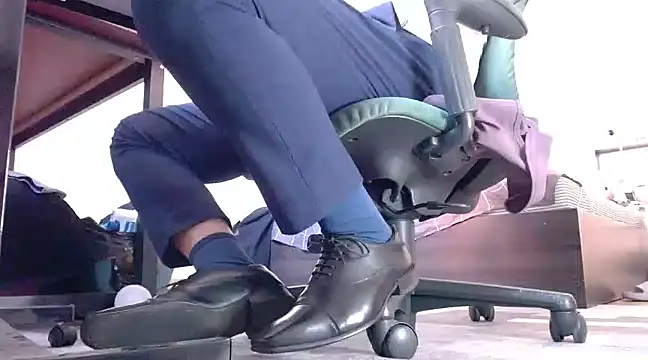 softlyS online show from 02/11/25, 07:44