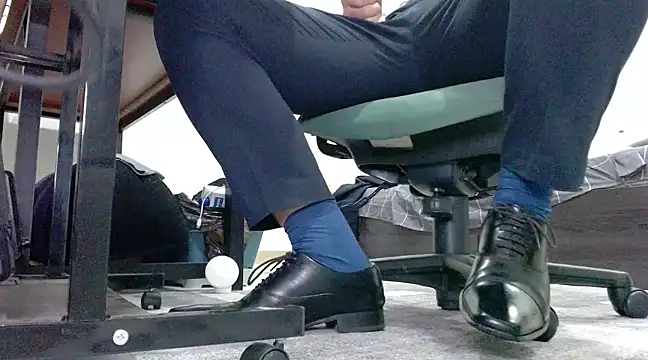 softlyS online show from 02/11/25, 03:40