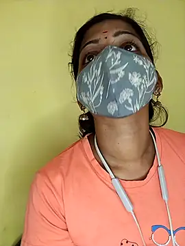 Snapshot of Tamil_Shalini_Lustyy chatting on 02/01/25, 08:29 Tamil Shalini Lustyy online show from 02/01/25, 08:29