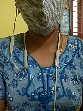 Snapshot of Tamil_Shalini_Lustyy chatting on 02/04/25, 12:55 Tamil Shalini Lustyy online show from 02/04/25, 12:55