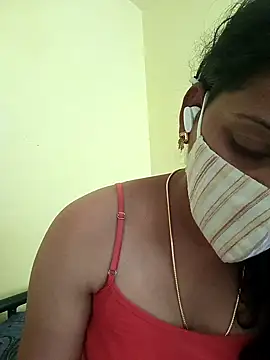 Snapshot of Tamil_Shalini_Lustyy chatting on 02/13/25, 11:17 Tamil Shalini Lustyy online show from 02/13/25, 11:17