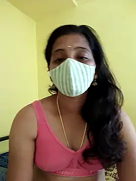 Snapshot of Tamil_Shalini_Lustyy chatting on 02/20/25, 10:27 Tamil Shalini Lustyy online show from 02/20/25, 10:27