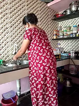 Snapshot of Tamil_Shalini_Lustyy chatting on 09/10/25, 05:07 Tamil Shalini Lustyy online show from 09/10/25, 05:07