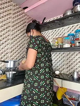 Snapshot of Tamil_Shalini_Lustyy chatting on 10/09/25, 03:04 Tamil Shalini Lustyy online show from 10/09/25, 03:04