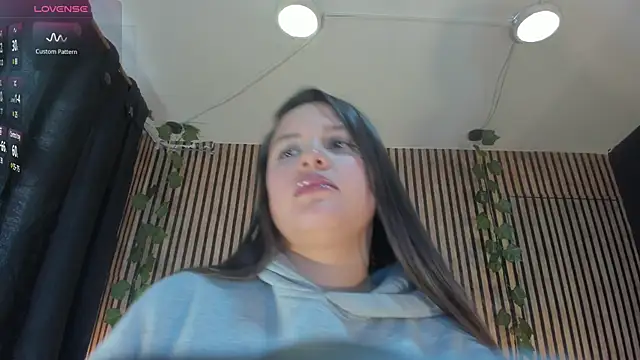 Victoria Ponce1 online show from 03/11/25, 09:04