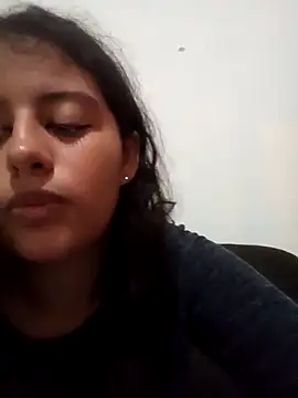 Snapshot of Babydol18_ chatting on 12/26/24, 02:33 Babydol18  online show from 12/26/24, 02:33
