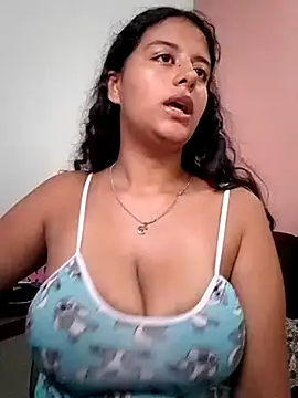 Snapshot of Babydol18_ chatting on 02/03/25, 01:51 Babydol18  online show from 02/03/25, 01:51