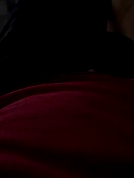 samee00721 online show from 11/22/25, 05:45