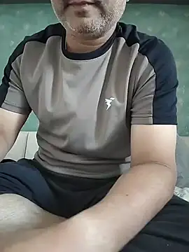 samee00721 online show from 01/11/26, 05:34