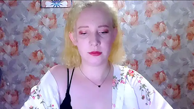 MelxMellie online show from 06/25/26, 07:51