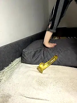 Mikki5P online show from 11/11/25, 10:15