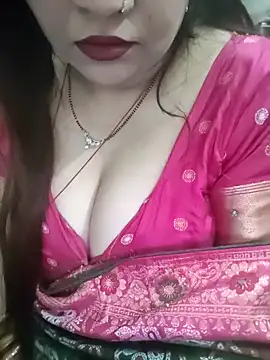 Snapshot of Mayuri77 chatting on 01/15/26, 09:58 Mayuri77 online show from 01/15/26, 09:58