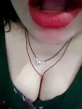 Snapshot of Mayuri77 chatting on 02/02/26, 05:50 Mayuri77 online show from 02/02/26, 05:50