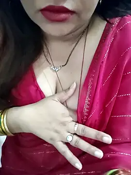 Snapshot of Mayuri77 chatting on 02/04/26, 05:41 Mayuri77 online show from 02/04/26, 05:41