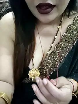 Snapshot of Mayuri77 chatting on 02/07/26, 05:22 Mayuri77 online show from 02/07/26, 05:22