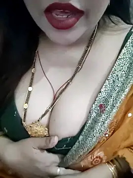 Snapshot of Mayuri77 chatting on 02/19/26, 06:09 Mayuri77 online show from 02/19/26, 06:09