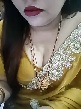 Snapshot of Mayuri77 chatting on 02/26/26, 10:03 Mayuri77 online show from 02/26/26, 10:03