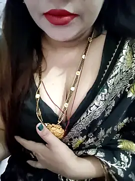 Snapshot of Mayuri77 chatting on 02/27/26, 06:13 Mayuri77 online show from 02/27/26, 06:13