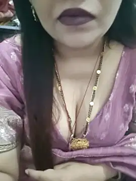 Snapshot of Mayuri77 chatting on 03/11/26, 08:53 Mayuri77 online show from 03/11/26, 08:53