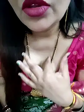 Snapshot of Mayuri77 chatting on 03/30/26, 05:08 Mayuri77 online show from 03/30/26, 05:08