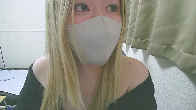 Remi official online show from 11/21/25, 09:02