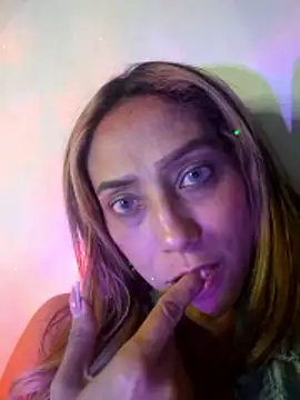 Snapshot of salome_drasin chatting on 03/26/26, 12:17 salome drasin online show from 03/26/26, 12:17