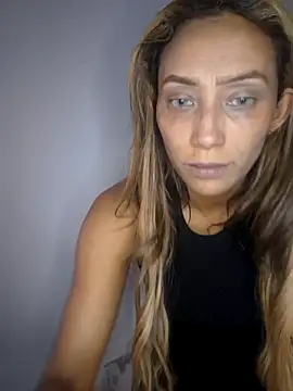 Snapshot of salome_drasin chatting on 04/02/26, 10:40 salome drasin online show from 04/02/26, 10:40