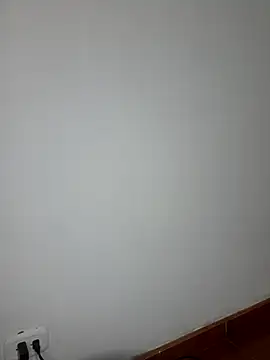 Snapshot of salome_drasin chatting on 04/09/26, 10:20 salome drasin online show from 04/09/26, 10:20