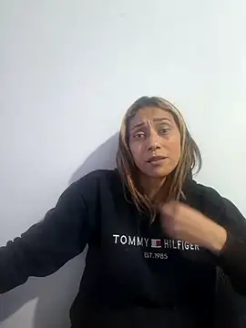 Snapshot of salome_drasin chatting on 04/12/26, 10:59 salome drasin online show from 04/12/26, 10:59