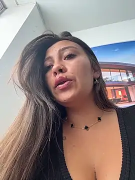 Snapshot of LIZ-06_ chatting on 03/03/26, 01:50 LIZ-06 online show from 03/03/26, 01:50