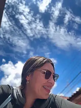 Snapshot of LIZ-06_ chatting on 04/02/26, 03:42 LIZ-06 online show from 04/02/26, 03:42