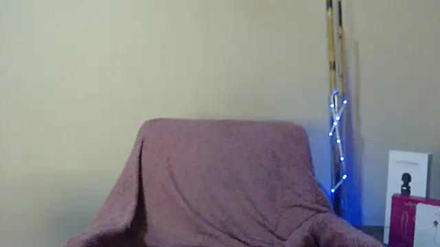 Snapshot of natgirlnatural chatting on 04/01/26, 07:44 natgirlnatural online show from 04/01/26, 07:44