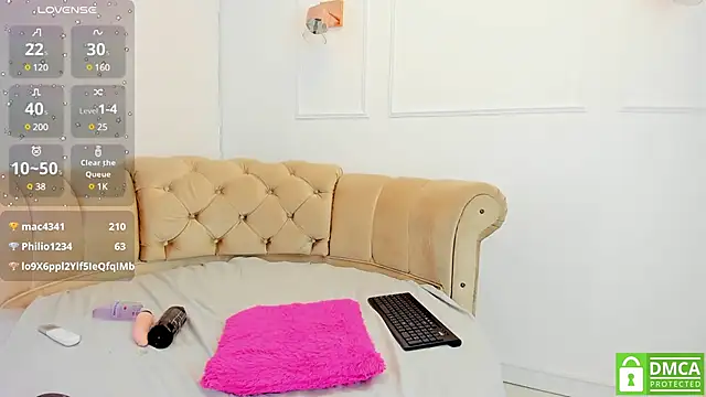 Snapshot of briannaduque chatting on 01/28/25, 06:17 briannaduque online show from 01/28/25, 06:17