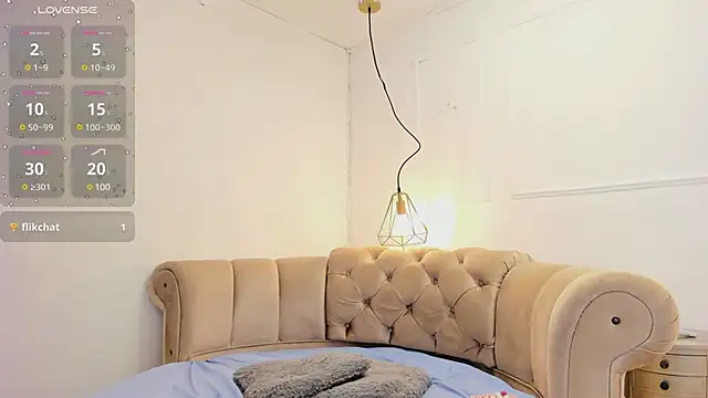 Snapshot of briannaduque chatting on 03/20/25, 03:47 briannaduque online show from 03/20/25, 03:47